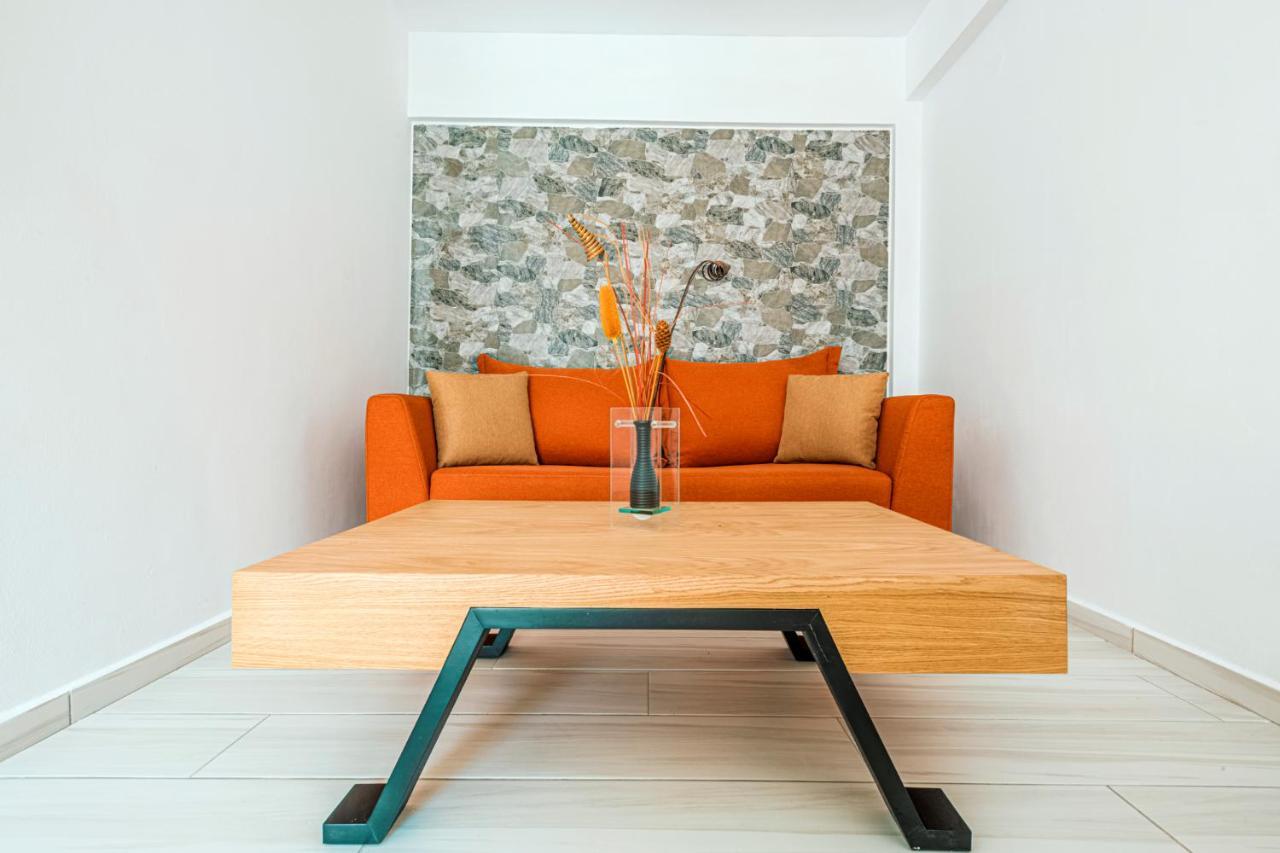 Néa Péramos Design Suites Efharis מראה חיצוני תמונה